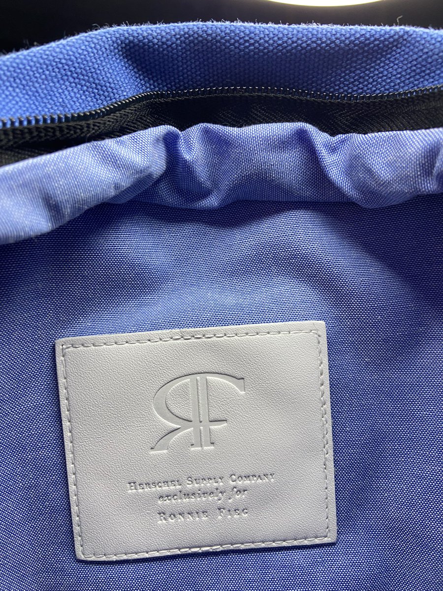 chiefdemarco's tweet photo. @RonnieFieg Is this your bag? https://t.co/Yhst2sD7PO