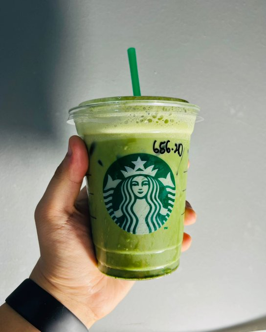 sabbykongsi's tweet photo. Omggg gaisss, PROMO @StarbucksMY RM10 per cup is BACKKKK! It's a sign for you to do self treat!! If you're lucky, checkout bayar singgit je wehh‼️🔥

Here's how to claim. A thread-  

#sabbykongsi https://t.co/6naLVCTa6d