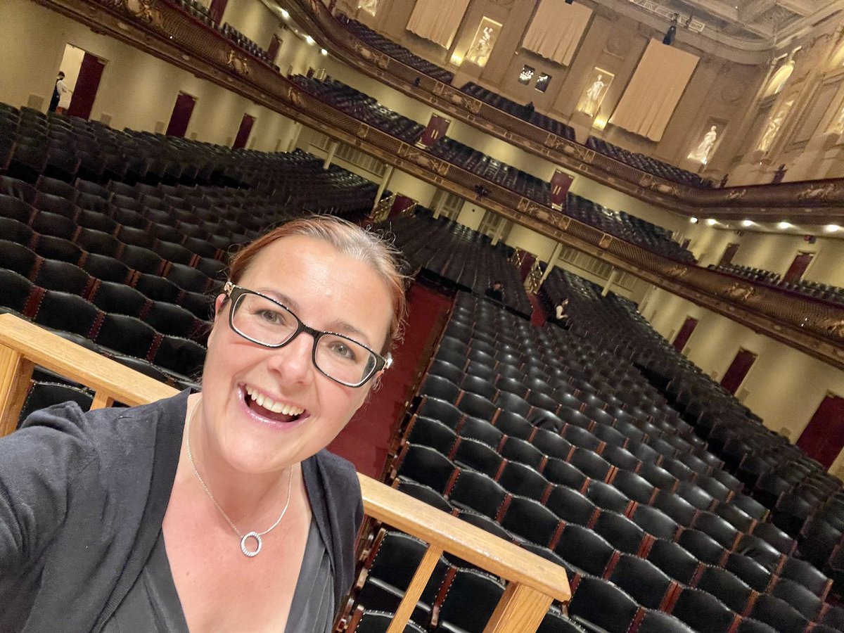 dramjones's tweet photo. Truly wonderful experience playing with the #WorldDoctorsOrchestra and the @LongwoodSymOrch @jeremyfaust #stefanwillich @linzkesselman at #BostonSymphonyHall #Mahler #Stravinsky #Barber #Bach #Schoenberg #Musicalmedics #WDO #friendsmade #charity @BHCHP 💖 https://t.co/KYHYDlPXxX