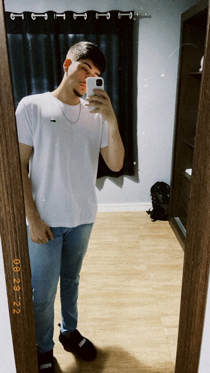 igor_fernandoX's tweet photo. 21y🎉🥳
                   graças ao pai.🙏🏼
                                                    19/09 https://t.co/xAvZSINHvz