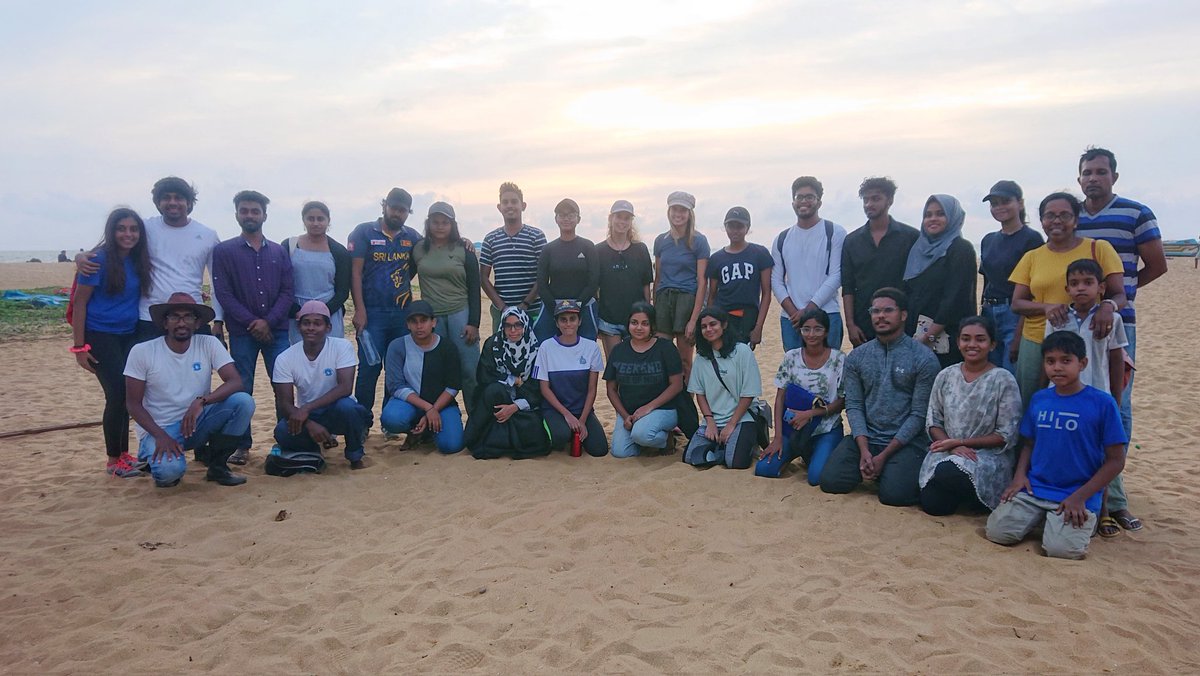 26 volunteers joined in on our 23rd Volunteer Mobilization of the #NurdleFreeLanka campaign. 7kg of nurdles were collected from the shorelines of #negombo

Big thank you goes out to the volunteers and the Patrons: @lankaenvirofund @HoppersLondon
#mvxpresspearl #volunteer #nurdles