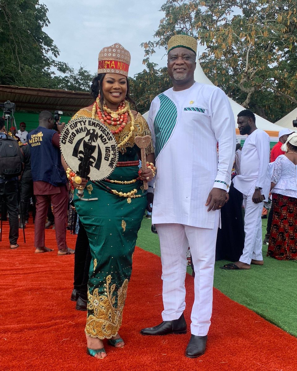 PNPOFFICIALTVgh's tweet photo. Chief Ugo Nma Empress Gifty Adorye
@empress_gifty, the newly installed chief by the Igbo
Community in Ghana expresses her commitment to the
people of Igbo descent in Ghana and beyond https://t.co/J5Vj9jZkBs