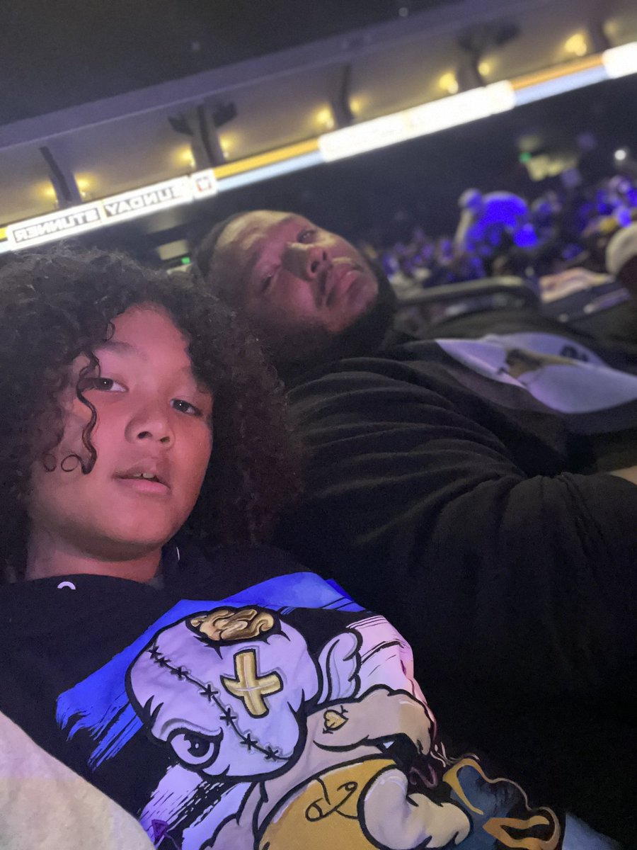 jamiebelll's tweet photo. #wweoakland #updwnupdwn #newdaybackup https://t.co/ZRKS0Gk4tq