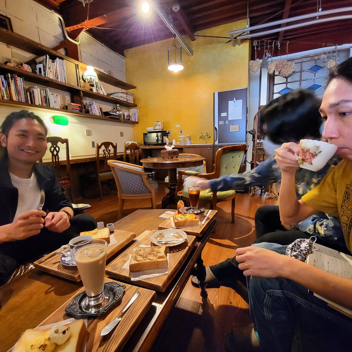 Dinasour_Senior's tweet photo. 静岡&amp;愛知、ありがとうございました！
無事台風と竜巻から仙台に逃げ帰りました！
また天気の良い時に行けたら良いな〜
 #TheBuildings https://t.co/fofkN4z7GX