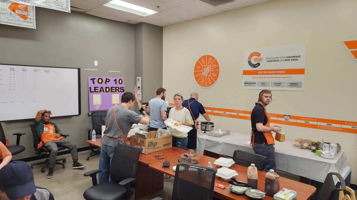 Lea Smock tweet media