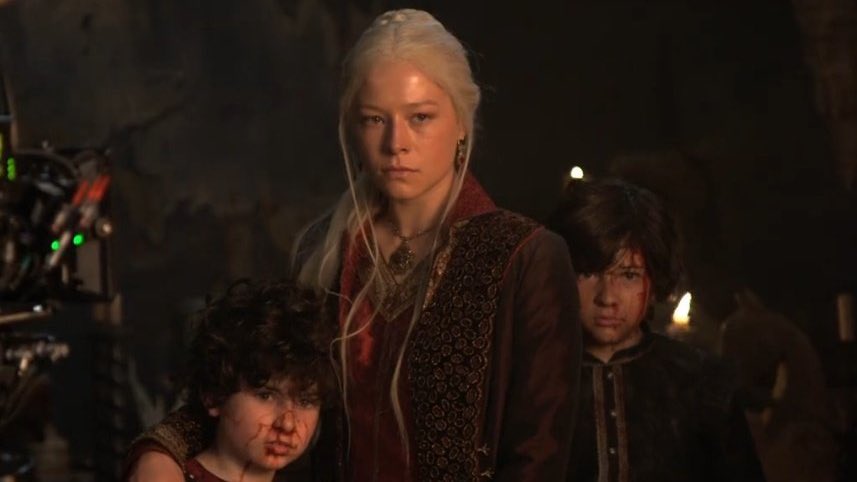DreamofASOIAF's tweet photo. The next episode of #HouseOfTheDragon will be set after a very large time jump, &amp; will introduce Emma D’Arcy as Rhaenyra Targaryen &amp; Olivia Cooke as Alicent Hightower, these past episodes have been very great, but next week is when the REAL show begins 🔥 #HouseOfTheDragon https://t.co/HnmwhCCUnP