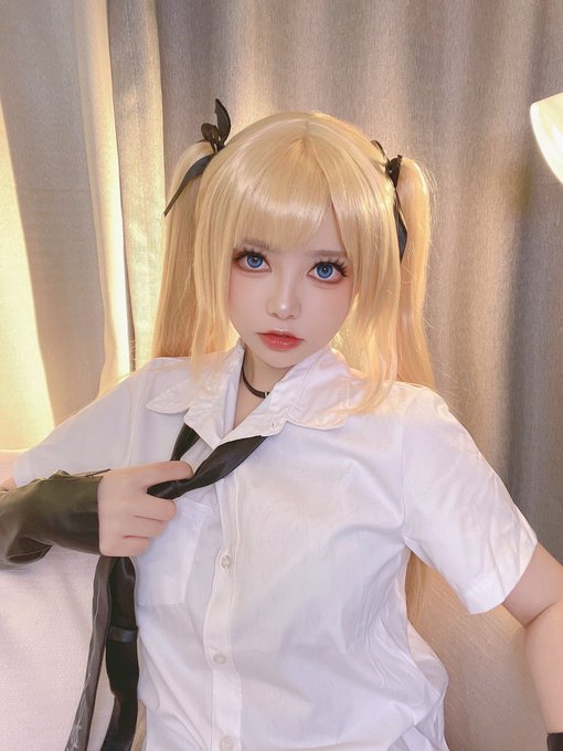 Twitterのコスプレ画像3