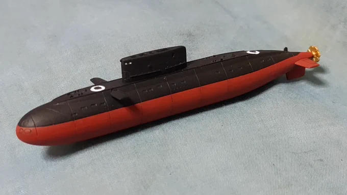 キルミスタン海軍タケキル級潜水艦「タケキル」ロシアより購入した636M型のキルミスタン名称である。同型艦に「ソニヤス」がある。2枚目はこだわりポイント 