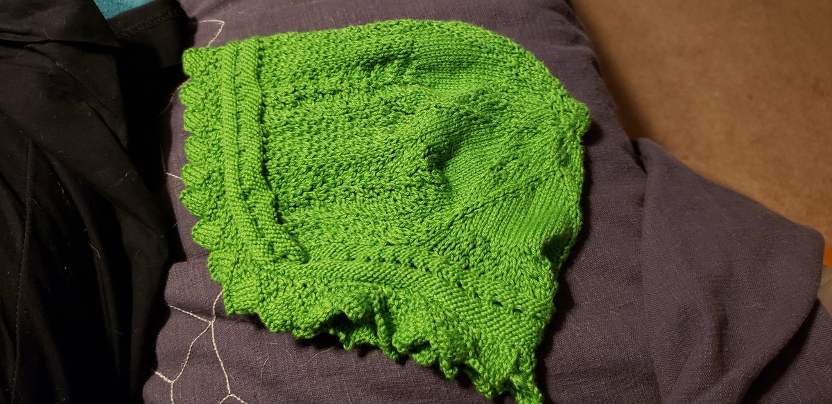 little_lab_rat's tweet photo. Finished a new knit! Pattern should be able soon. #knittingtwitter #testknitter https://t.co/2oOM6kPrdL
