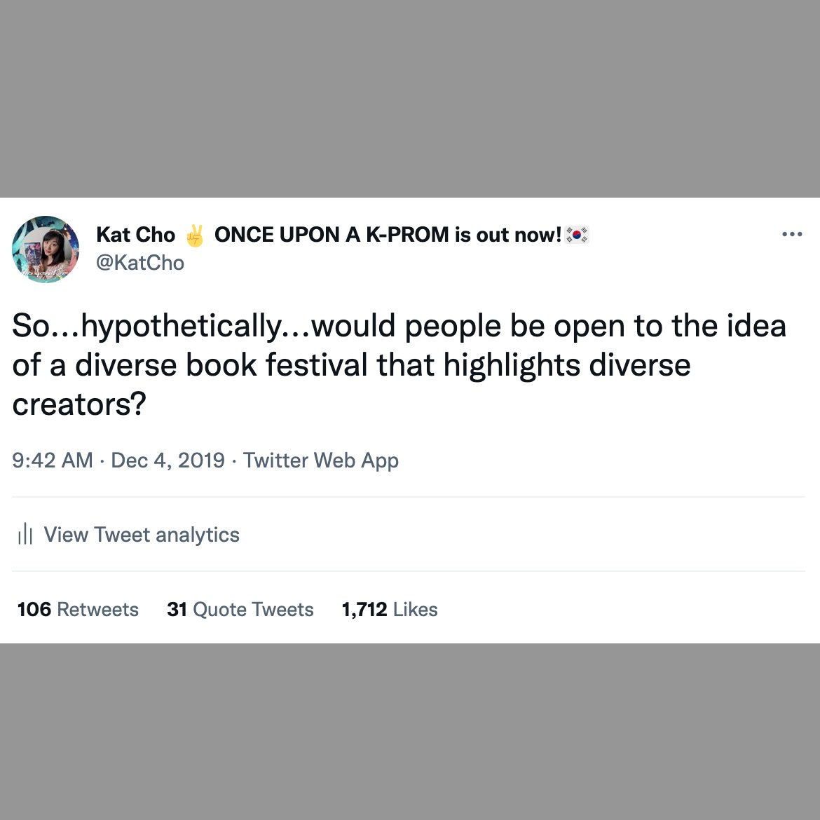 DivBookFest's tweet photo. How it started:             How it’s going: https://t.co/doqQ2Kb3nr