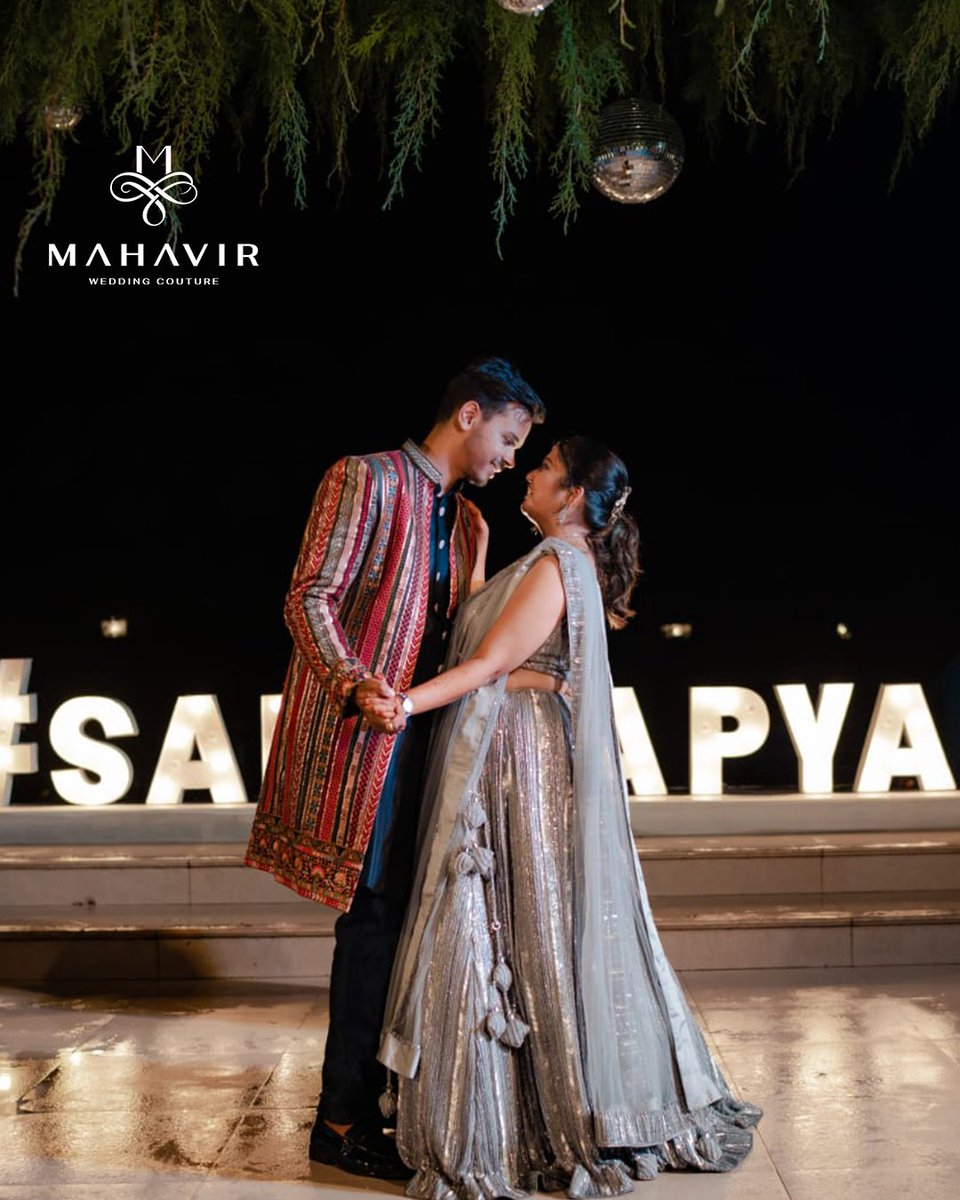 Mahavircouture's tweet photo. The beauty of timeless classics and endless love begins here!

The bride and groom shining bright in Mahavir Collections. Make your D-Day memorable by shopping from latest Mahavir Collections.

#engagementshoot #engagementphotography #weddingseason #engagementlook https://t.co/sNy5XoN92i
