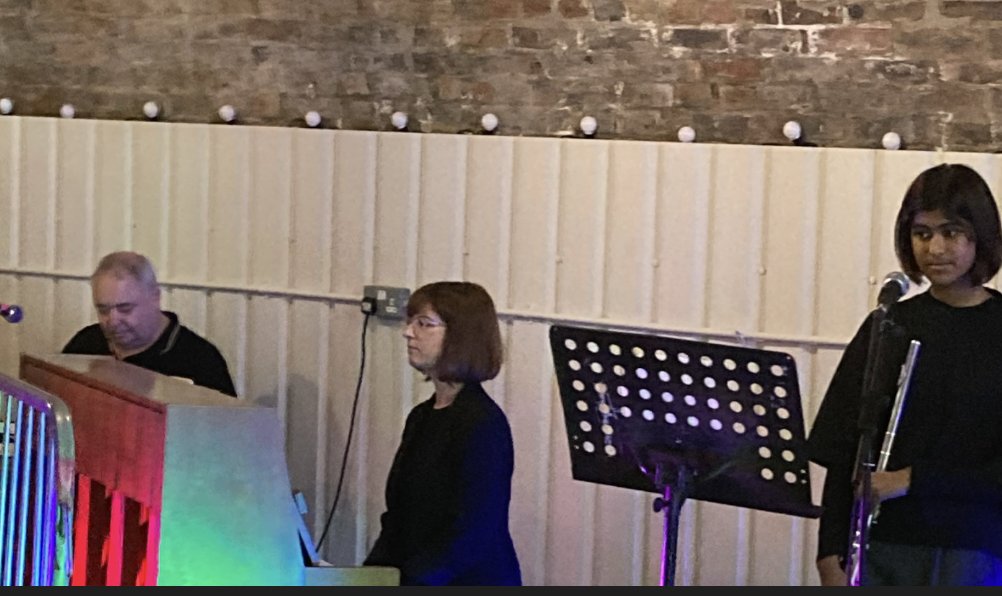 Here's a little video of us performing new track 'Berceuse [from the Little Room]' at yesterday's #TomorrowCallingFestival at #AMPStudios. Big thanx <a href="/helefonix/">Helefonix</a> for filming our performance &amp; <a href="/sueores/">Sue</a> for the pic of <a href="/HazySofia/">hazy sofia</a> <a href="/FlorieNamir/">Florie Namir</a> &amp; <a href="/TrustTheDocUK/">Neil March (Trust The Doc Media/ICMP)</a> 
youtu.be/4ez9FwQ2ZXI