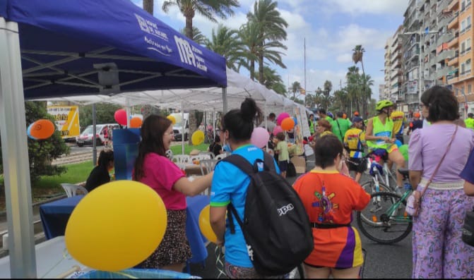 ¡Muchas gracia a todas las personas que participaron este domingo en la #Ciclovía 🚴🏻 🚶🏻 organizada por el <a href="/alicanteayto/">Ayuntamiento Alicante</a> con motivo de la #SemanaEuropeaDeLaMovilidad! Fue un place para nosotros acompañaros 🤗