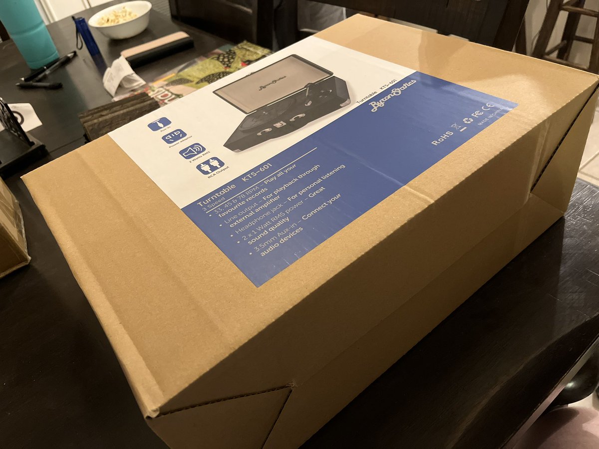 DocsLenses's tweet image. So this week I’m turning 28 and I got a gift, my first record player. So naturally I had to pick up my first Vinyl. Happily I found something wonderful. It’s funny the first thing that came to mind was @mattcolville cheers folks! #vinylrecords #firstrecord #happilynerdy