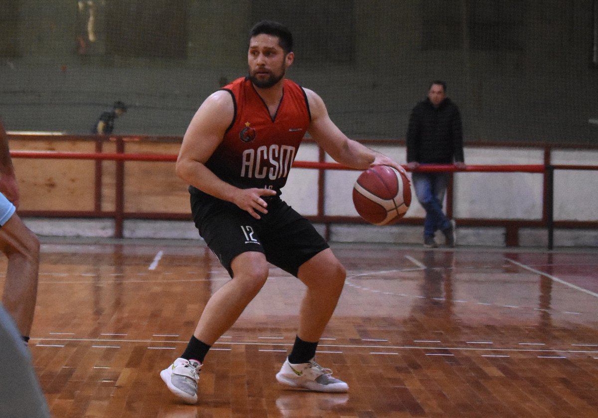 SoyDelEsteOk's tweet photo. El León se impuso cómodamente frente a la Gotita https://t.co/h5kZXobEpk
#Deportes #Básquet #FBPM #SoyDelEste https://t.co/Q5OAE9MUmG