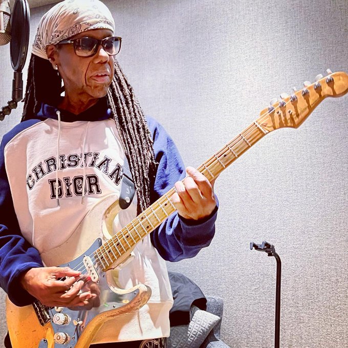Happy birthday to Nile Rodgers (Chic) 
September 19, 1952. 