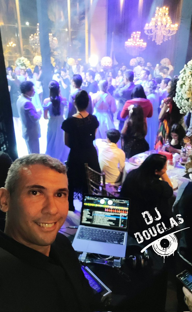 djdouglascba's tweet photo. Casamento Maycon e Brendha
#djsbrasil #technics #djsbr #pioneer #serato #dj #djlife #ddj #ddjsx2 #cdj #cddjs #djsmt #djspocone #djscuiaba #djstyle #pioneerdj #pioneerdjbr #djdouglascba #casamento #cuiaba #formatura #aniversario #Kids #festa #balada @djdouglascba https://t.co/r1r5ltfUoZ
