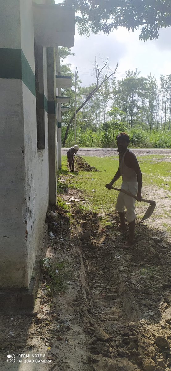 Reetiesh's tweet image. प्राथमिक विद्यालय सुमेर विकास क्षेत्र बेहटा जनपद सीतापुर
ग्राम प्रधान के संरक्षण में विद्यालय की जमीन पर अवैध कब्जे की तैयारी
प्रशासन मौन
@basicshiksha_up 
@dm_sitapur 
@sitapurpolice 
@thisissanjubjp 
@CMOfficeUP 
@myogiadityanath 
@vijaykirananan1