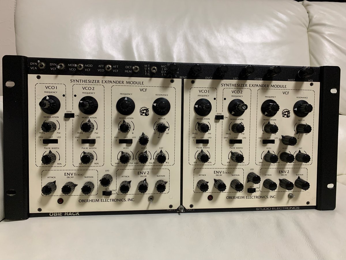FTAFTF's tweet photo. 「くだりもの」が到着。これで計8voice。
#Oberheim #sem #2voice #studioelectronics #ObieRack https://t.co/vVI0dsF98j