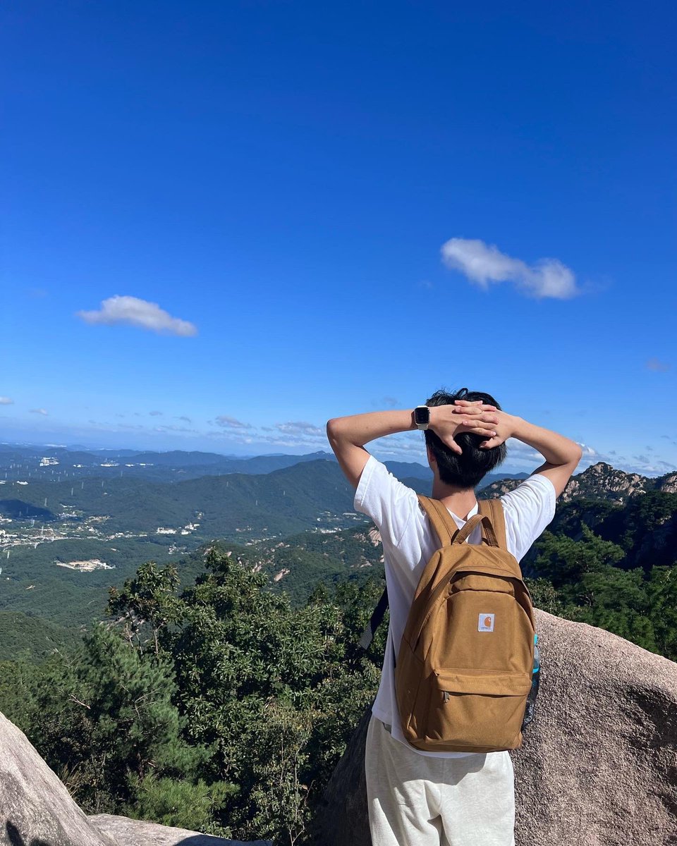 soyaalways's tweet photo. 런쥔 웨이보:
⛰️@문준휘 https://t.co/UCUsHH3oX3