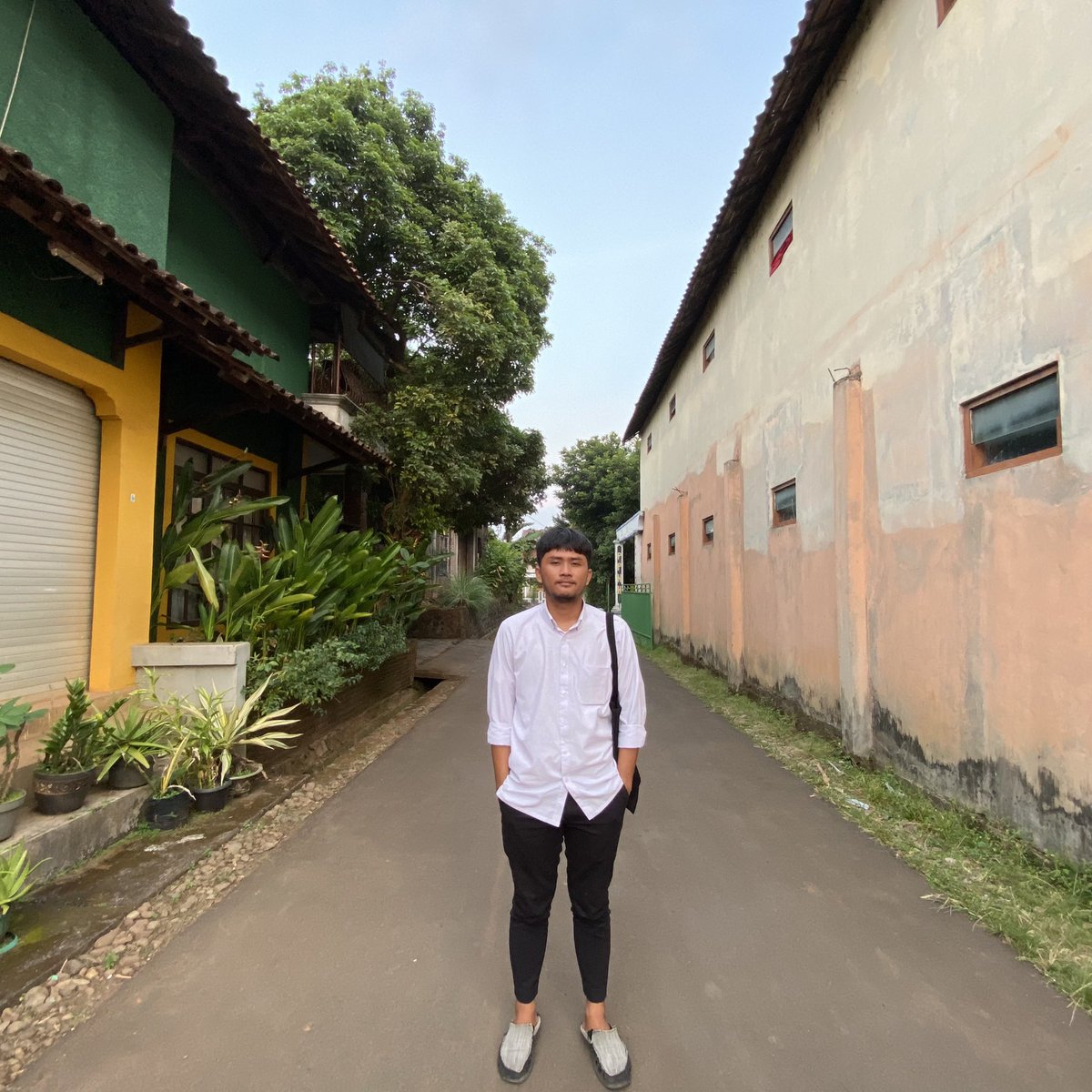 hna_adi's tweet photo. @MemeSejutaUmat Model: @DhimasAF_ 
Hp :ip 11 https://t.co/pEedIoLCto