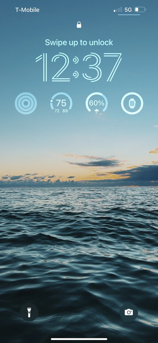 LifeWithZitro's tweet image. My new lockscreen, because life’s better at the beach. #iOS16 #ioslockscreen #LockScreen #ios16wallpaper #Beach