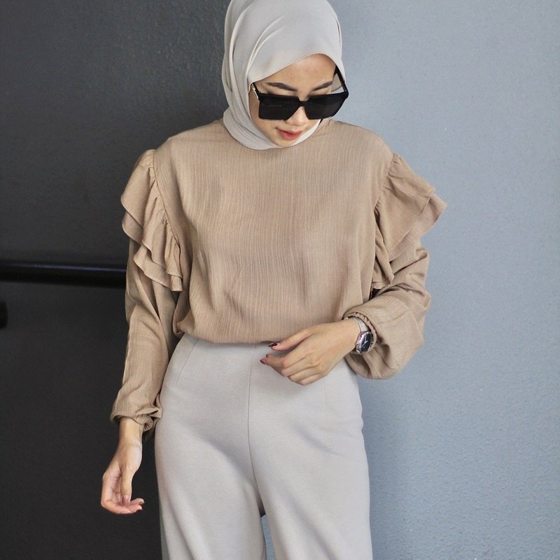 Arthen301's tweet photo. Ceruti hijab
https://t.co/EOSt0Yxt5t
Naura Blouse
https://t.co/hTvEKchDQg
Blouse Crinkle
https://t.co/M9KBO13uw4
Kulot Crinkle AirFlow
https://t.co/cm6BX9xZ5a
#BlinkApologizetoDAHYUN
#shopsmall #ShopeeID #OOTD #Miho #KimTaehyung #HIJAB #BigMouth #Bjorka #BTS https://t.co/PEJG6qJ3tR
