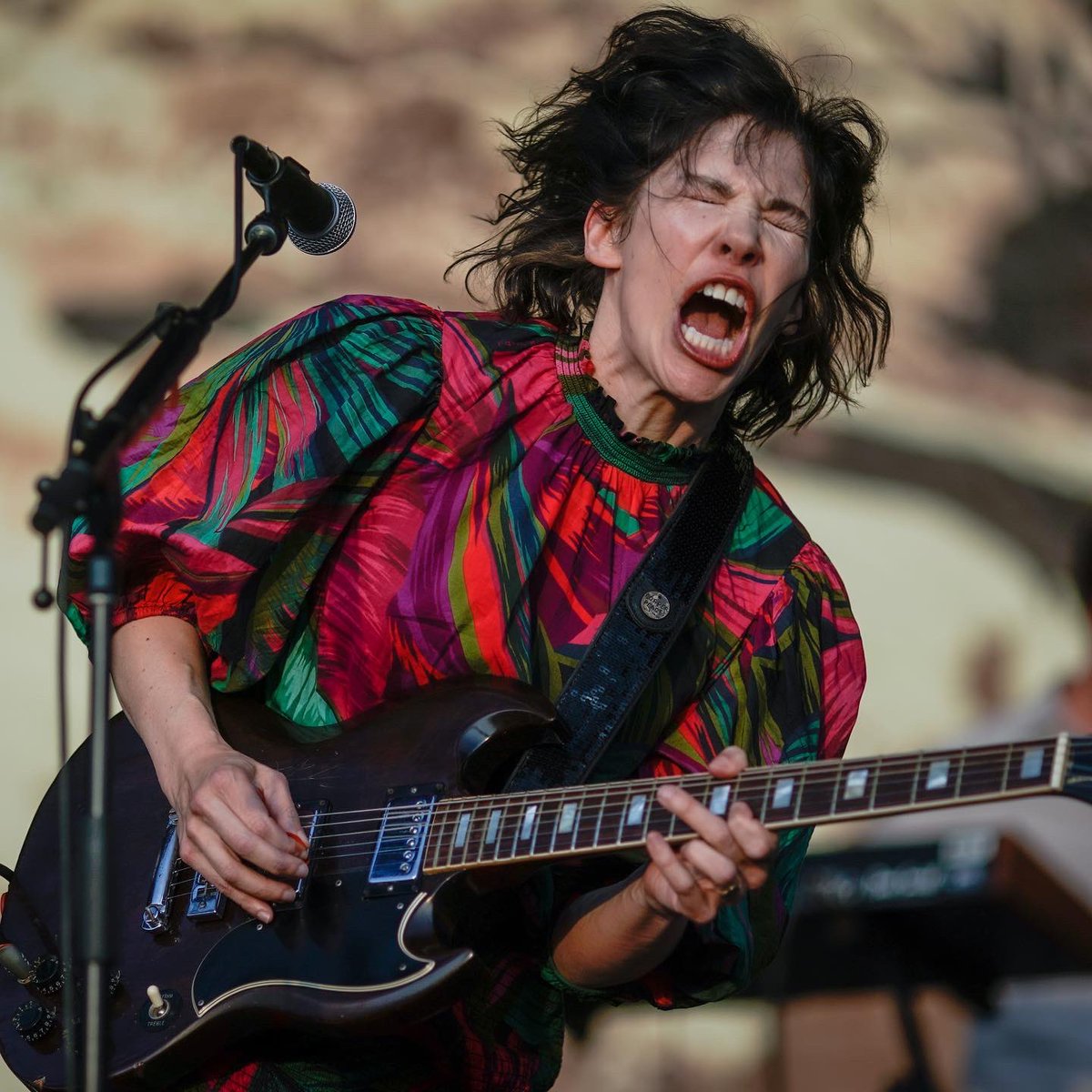 TalentedMsRiha's tweet photo. @Sleater_Kinney at @RiotFest #Chicago for @ZUMApress 
(Last attempt, lol)
#riotfest #chicagomusic #music #concert #douglasspark #festival #riotfest2022 #gonzo #photojournalism #concertphotography #sleaterkinney #riotgrrl https://t.co/2MsJe6pyrj