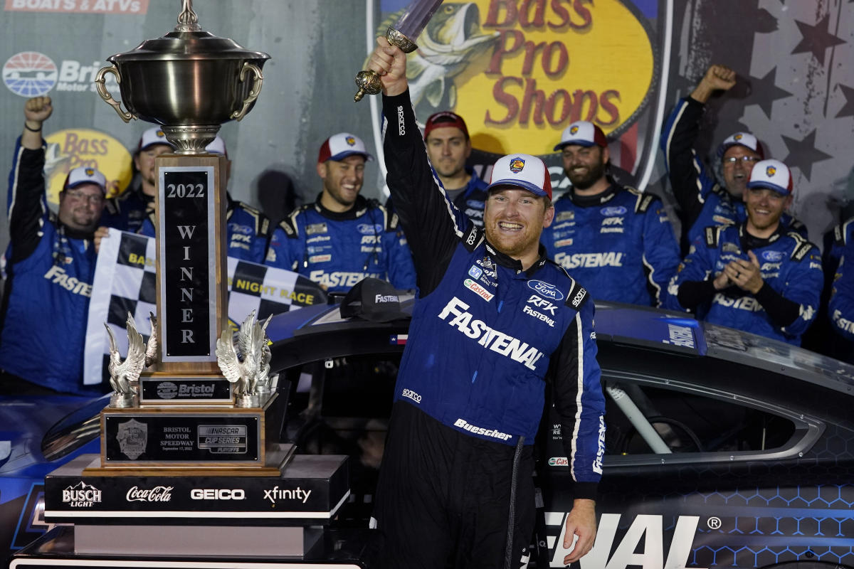 BARNSTORMING BUESCHER: Chris Buescher picked up his second career NASCAR Cup Series round win during last Saturday night's NASCAR Cup Series Playoff round at Bristol Motor Speedway (TN). 
#TotallyMotorsport    
#YourMotorsportFix https://t.co/CL4xTSCClg