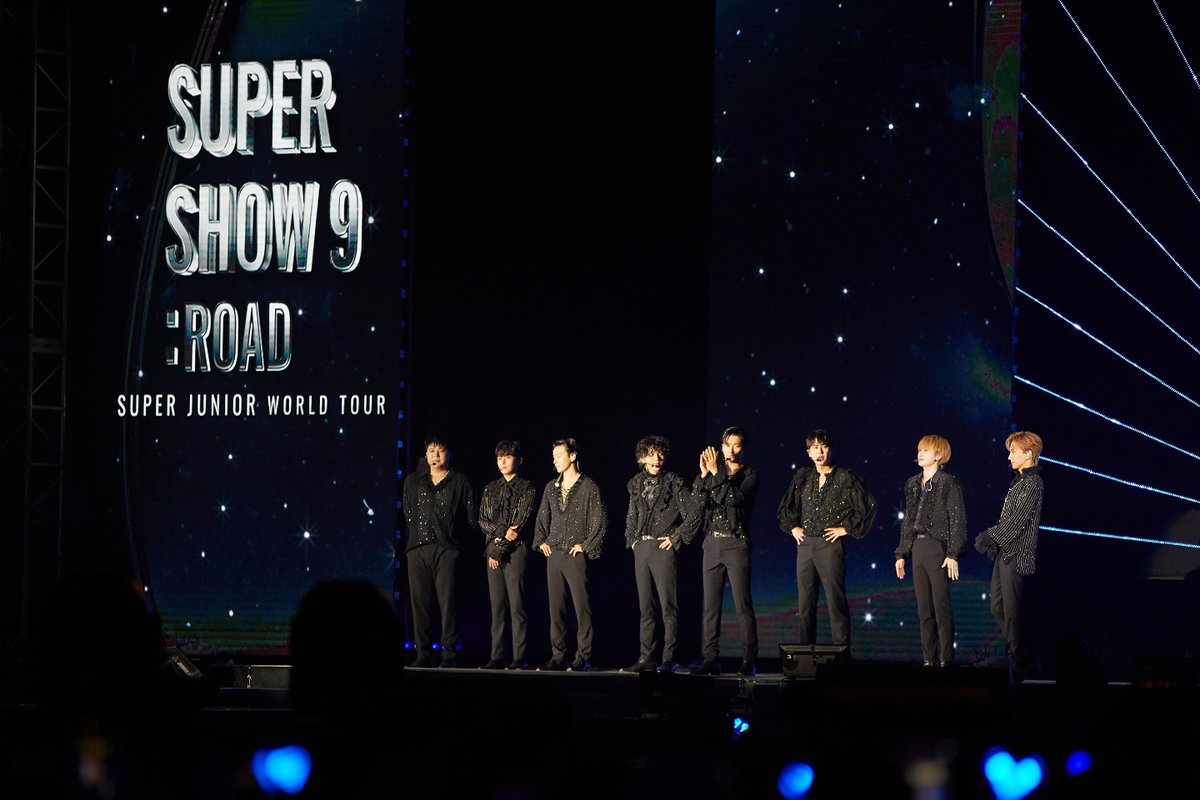 SMTOWN_Idn's tweet photo. ‘Legenda K-POP’ SUPER JUNIOR Sukses Menyelesaikan 'SUPER SHOW 9 : ROAD' di Jakarta

Cek info lengkapnya di Official Facebook Page SMTOWN Indonesia
👉🏻https://t.co/k19FMmsQ5u

@SJofficial 
#SUPERJUNIOR
#SUPERSHOW9 #SS9 https://t.co/nc3QY36K8s