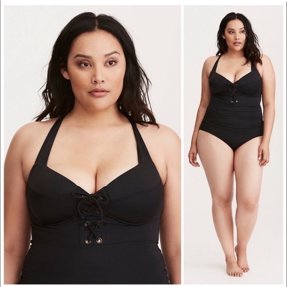 SharonBaron718's tweet photo. So good I had to share! Check out all the items I'm loving on @Poshmarkapp #poshmark #fashion #style #shopmycloset #torrid #carhartt #dvbydolcevita: https://t.co/Hhrd4XdHzB https://t.co/y16ea3YYQU