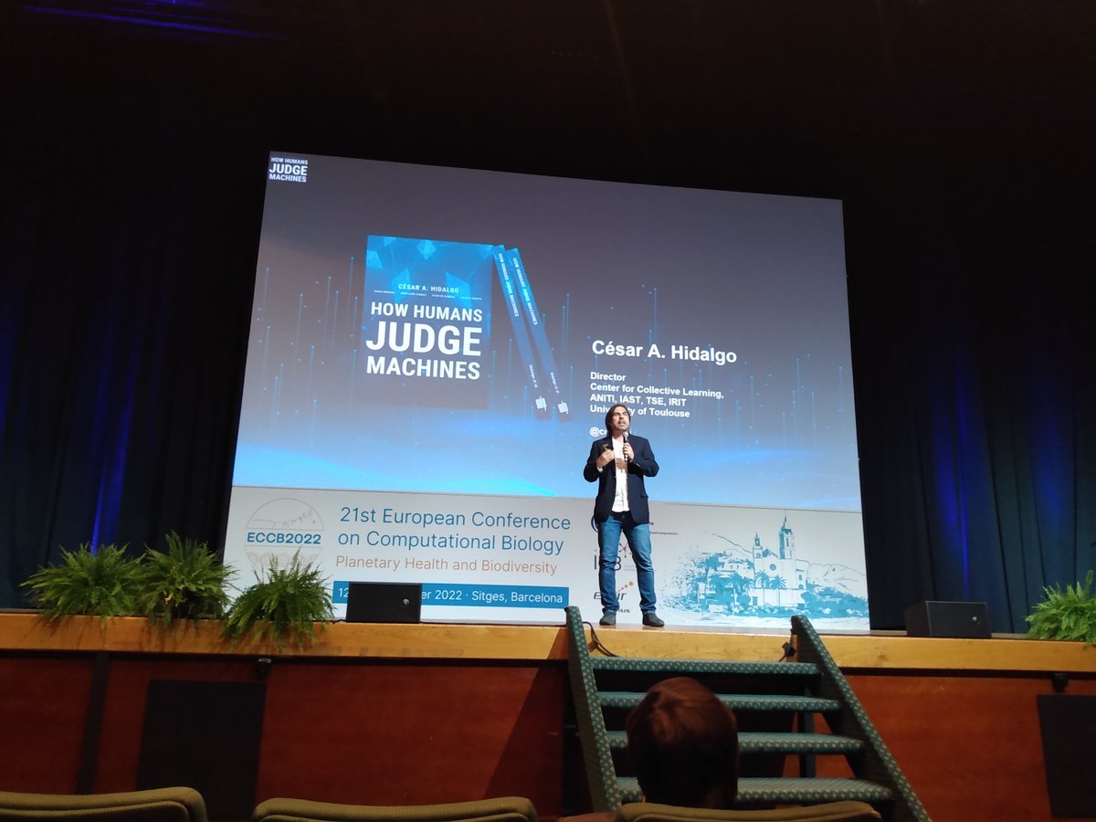 LaraUrban42's tweet photo. #ECCB2022 has started! Thanks to @ECCBinfo for inviting me to speak in the featured #OneHelth session & represent my new group @PioneerCampus @helmholtz_ai. Very special to meet a future postdoc in person - and to concurrently visit my family & friends "in law" in Barcelona ��� https://t.co/UQHkgeXXKG