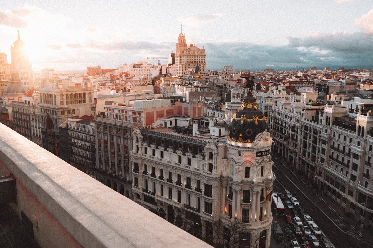 kaleagroup's tweet photo. España es un país atractivo para la inversión, una de las economías más importantes del mundo y se encuentra en el 11º puesto en inversión extranjera. 💶

Si quieres invertir en España, no lo dudes: Contacta con #KaleaGroup.

Nuestro trabajo no conoce fronteras. 🤝

#MarcaEspaña https://t.co/pLyNyahlNK