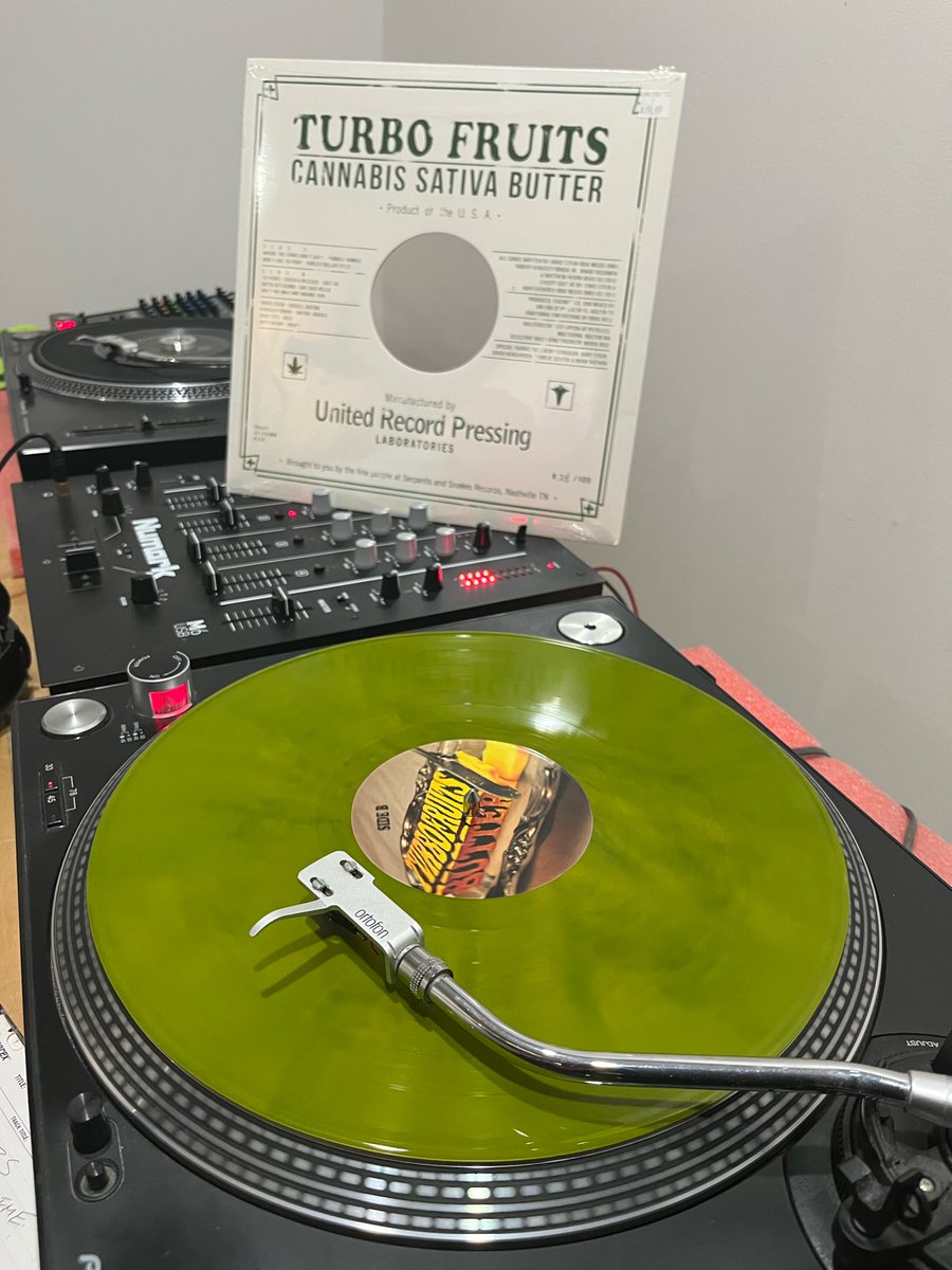 9/18- <a href="/NashRockCity/">Drew Wilson</a> spinning <a href="/TurboFruits/">Turbo Fruits</a> live on <a href="/WXNAfm/">WXNA 101.5 FM</a> 
Special edition of their Butter album made with Cannabis Sativa Butter. Just look at it.  100 copies of this &amp; we picked up ours <a href="/groovenashville/">The Groove</a> a full 10 years ago now. Still makes us feel good tho