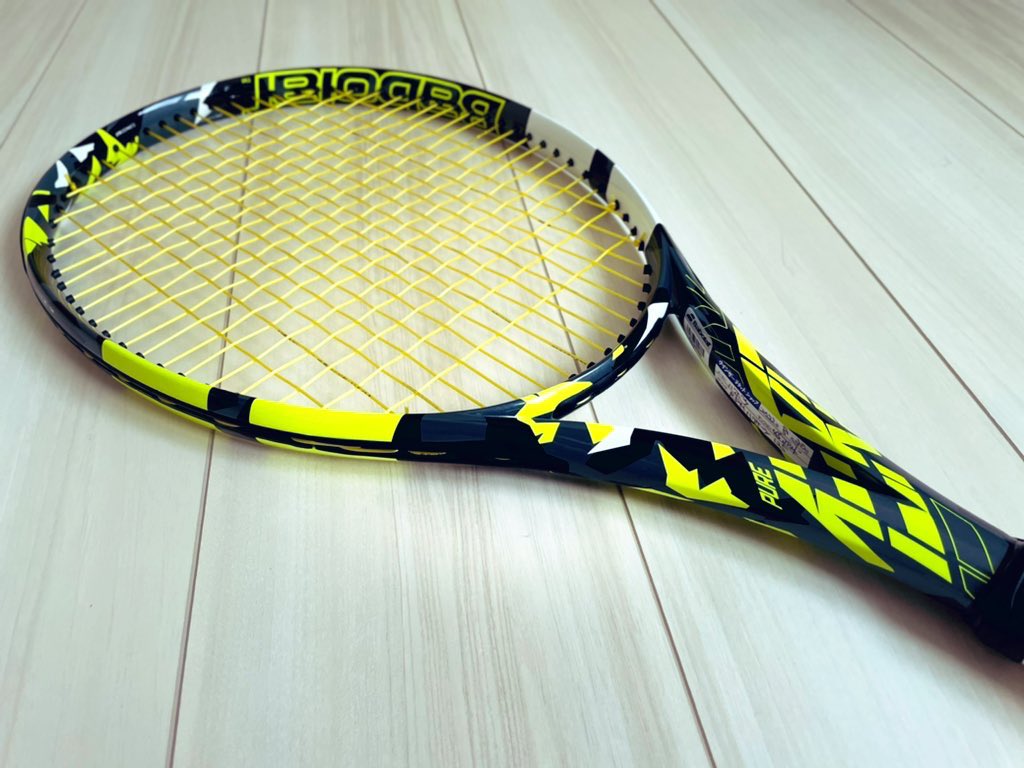 Yuta_tennislife's tweet photo. ついに...来ました!!
PUREAERO 2023 !!😆
明日のレッスンから試してみます🎾
#Babolat
#PUREAERO
#ピュアアエロ
#Ownyourspin https://t.co/ik7FfWAXU6