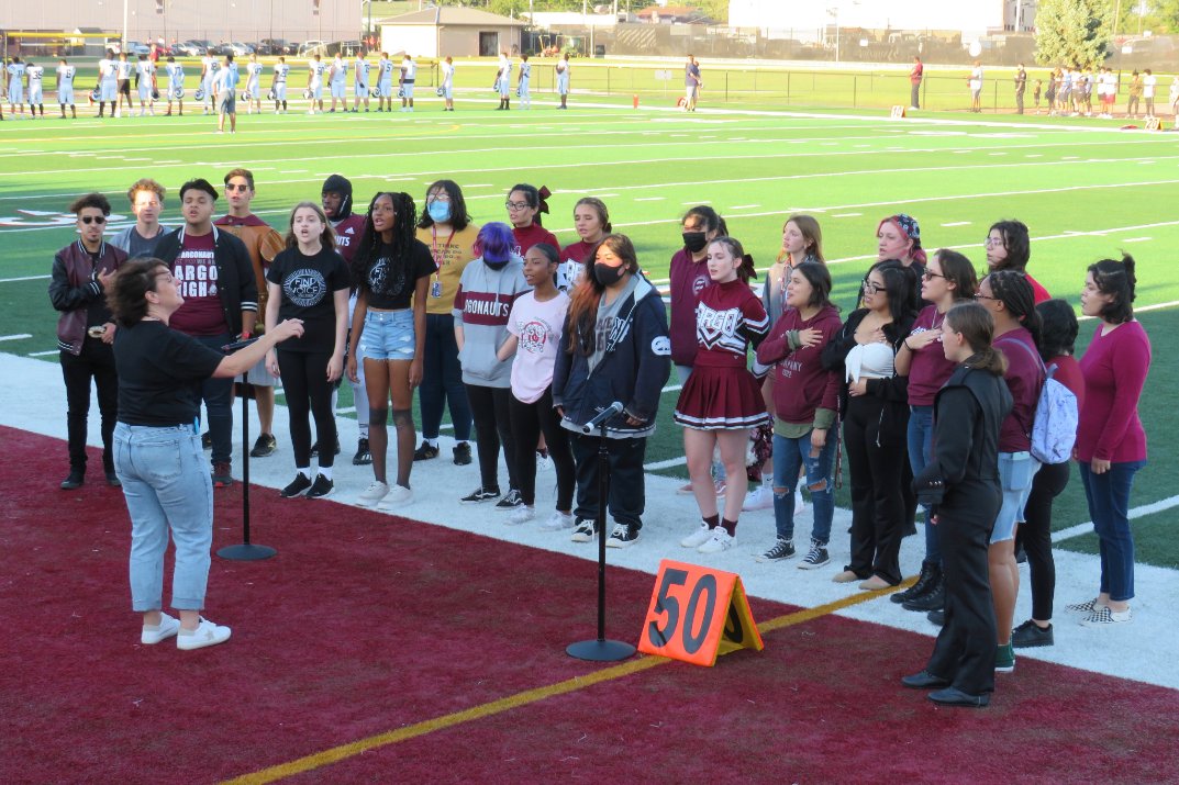 E_RODRIGUEZ_IG's tweet photo. Argo High School Homecoming, Sept. 9 #argohoco22 #argocheer @pomskick5678 @BandAchs #WeAreArgo @argohs217 https://t.co/0pLcPSsMRu
