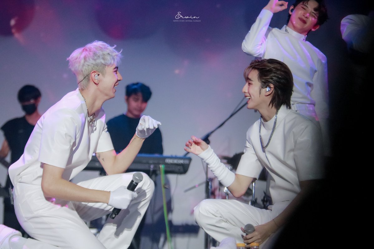 ErwinStoryy's tweet photo. 03 ไลน์น่ารักมาก 🌷🧸
#ErwinATLAS #TadATLAS 
#ATLAS_TH
#ATLASimmersiveMusicJourney_day2 https://t.co/kCHObzAAw6