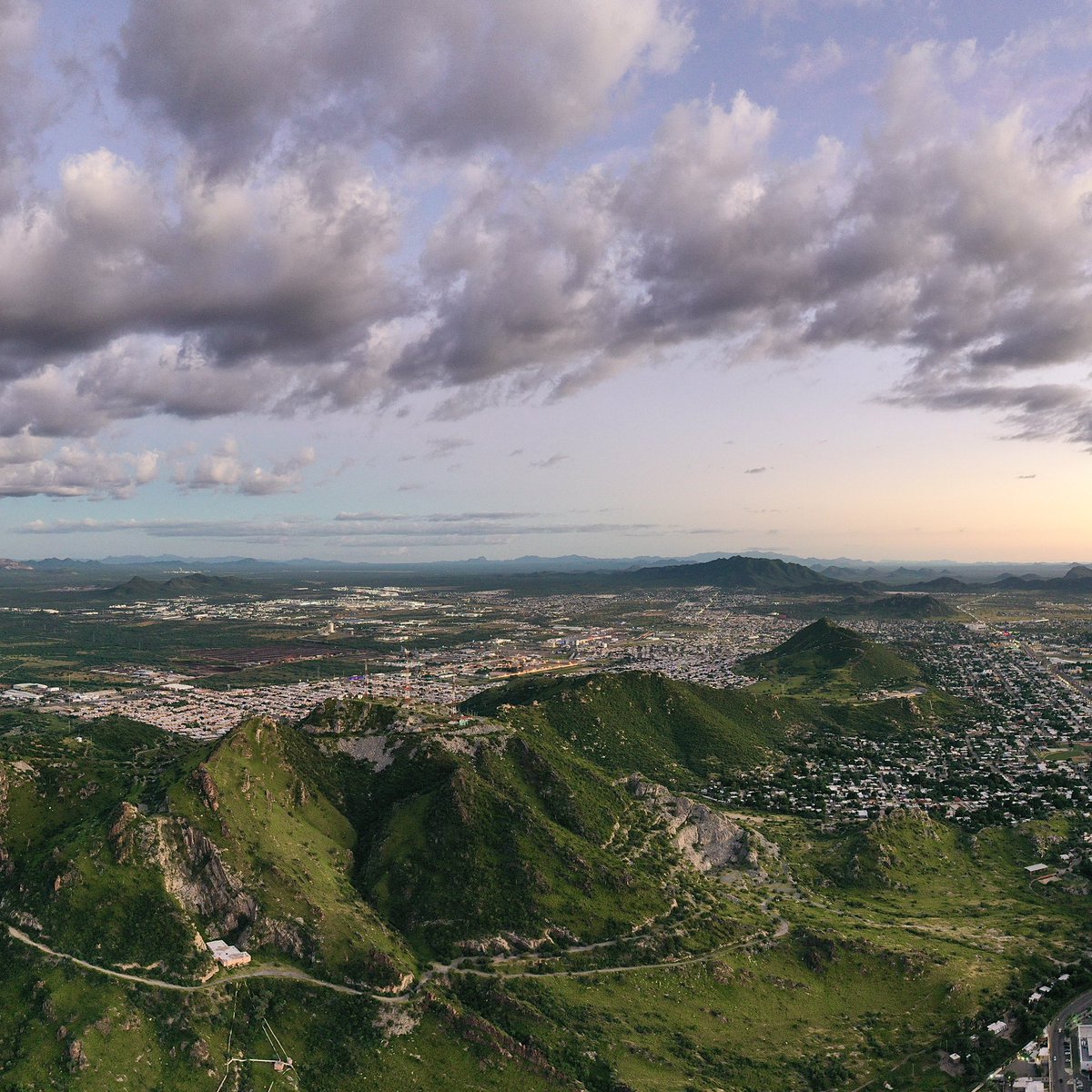 SonoraAereo's tweet photo. Panorámica presa #Hermosillo https://t.co/S4JXKiLISi