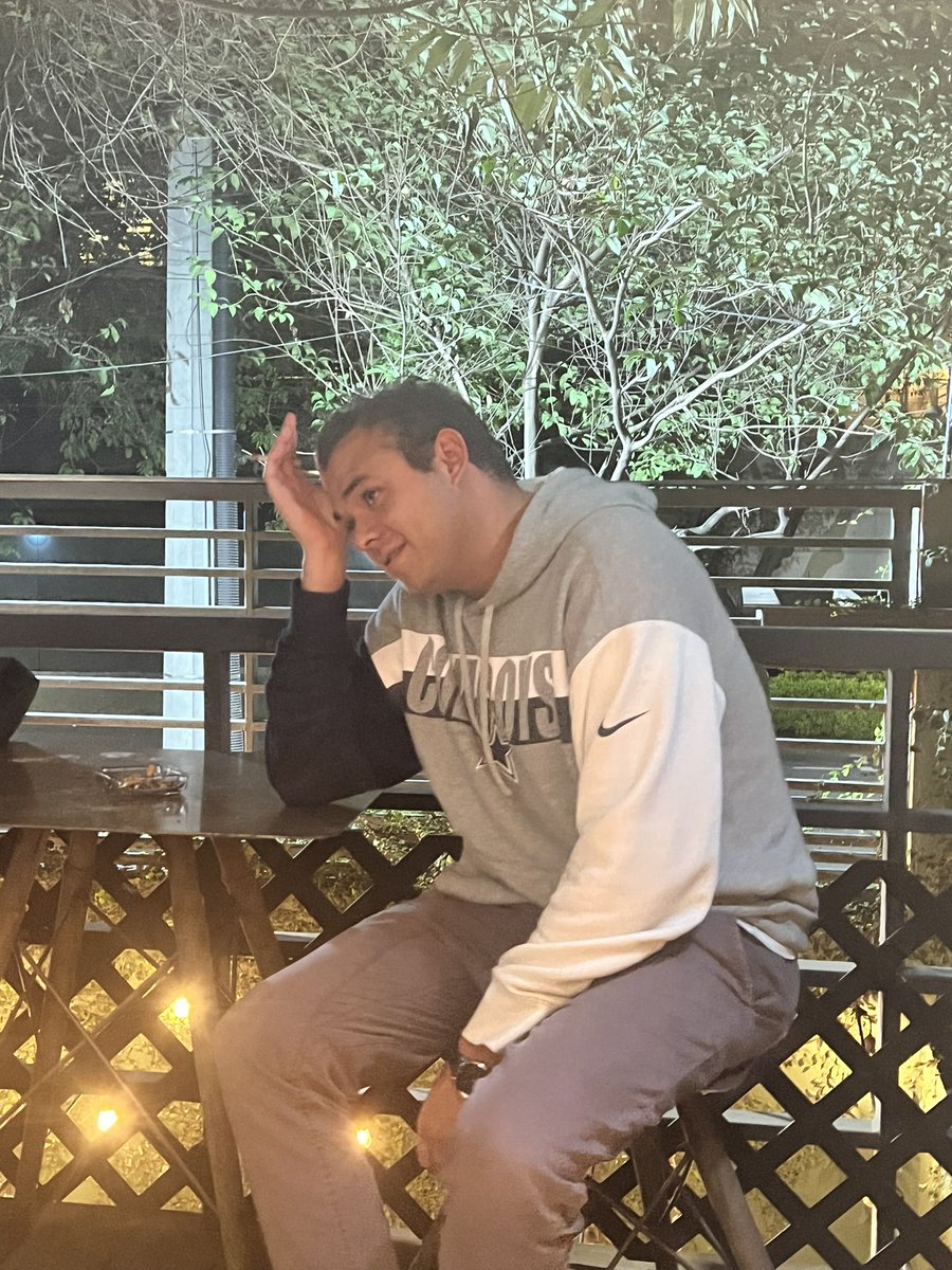 DFFDataForFans's tweet photo. Aficionados de Dallas antes de las 7:30 > “este año vamos al SB”
Aficionados de Dallas ahorita 👇
#CowboysNation https://t.co/vzjKaoXSrZ