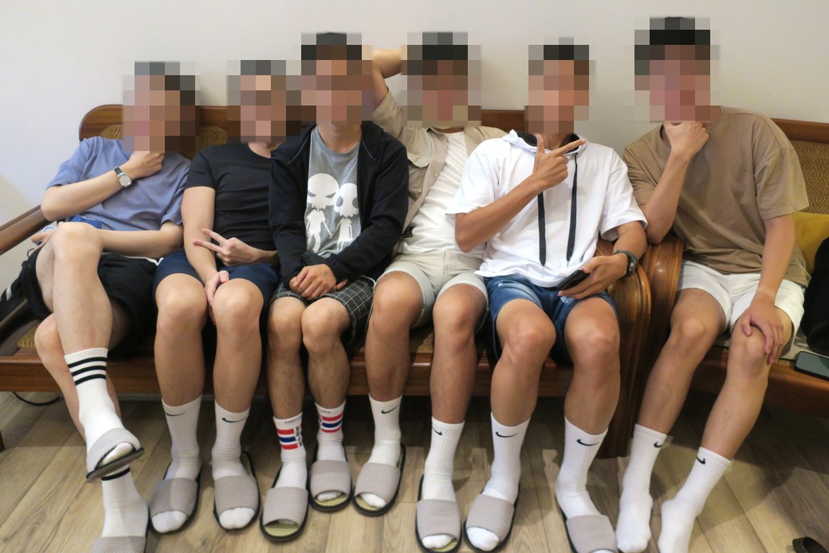 boys_stocking's tweet photo. 白襪咖啡團Ⅱ(合照篇)
#白襪 #長襪 https://t.co/7KE4kf8TOG
