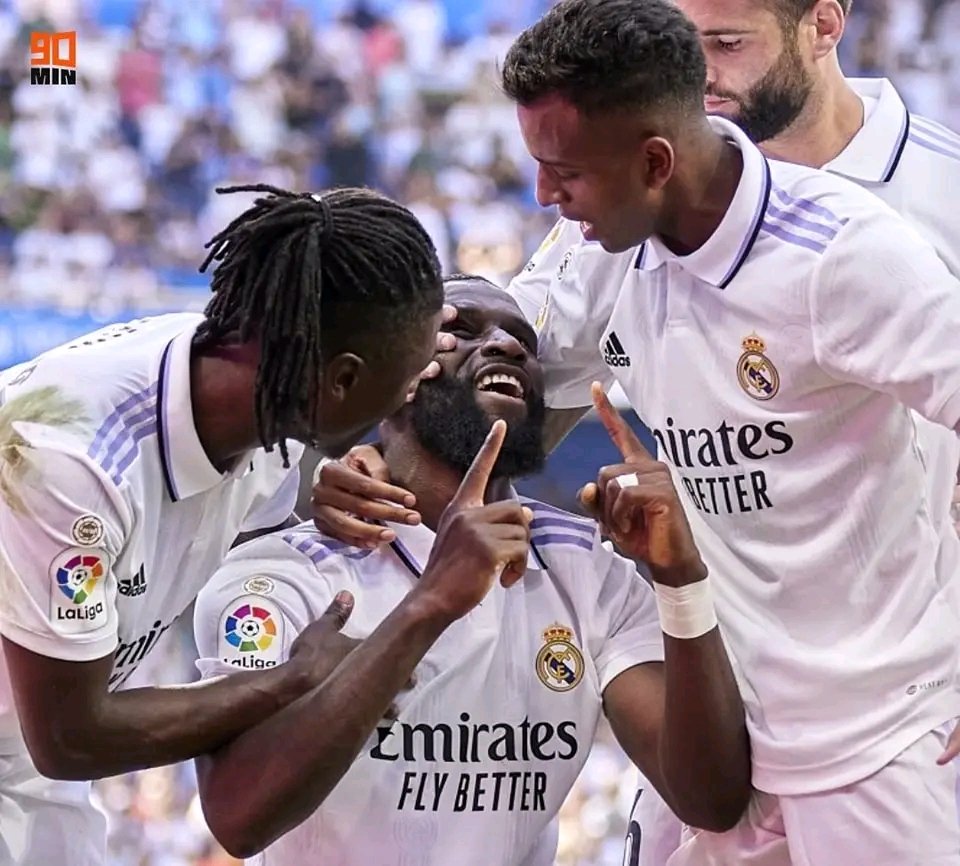 FBN150's tweet photo. ⚽️🥅 Former #blue Antonio Rudiger scored his first Real Madrid C.F. goal today.
Joyful day for Rudiger he was a great goal 👏🏻💙 #CFC #Rudiger #Grman https://t.co/yRlTcMGJ0i