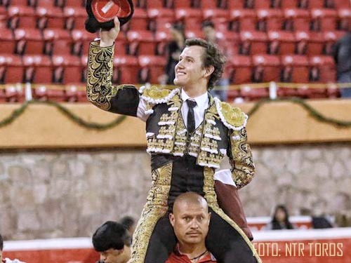 Al Toro México tweet media