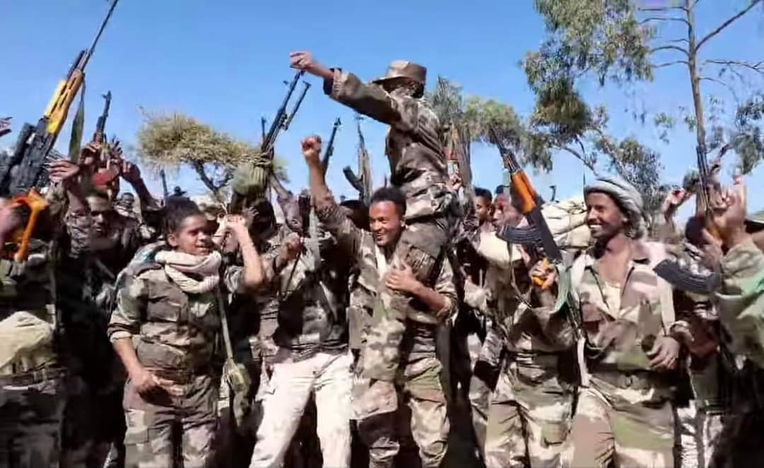 TablezH's tweet photo. Discipline, professionalism and integrity of the Eritrean Defense Forces is a matter of historic record. Today the #EDF continues to defend Eritrean sovereignty with the same exemplary values and principles. #EritreaPrevails #Eritrea #EritreanDefenseForces
#TPLFMustGo
#TPLFTerror https://t.co/mYOeSPY4Nw