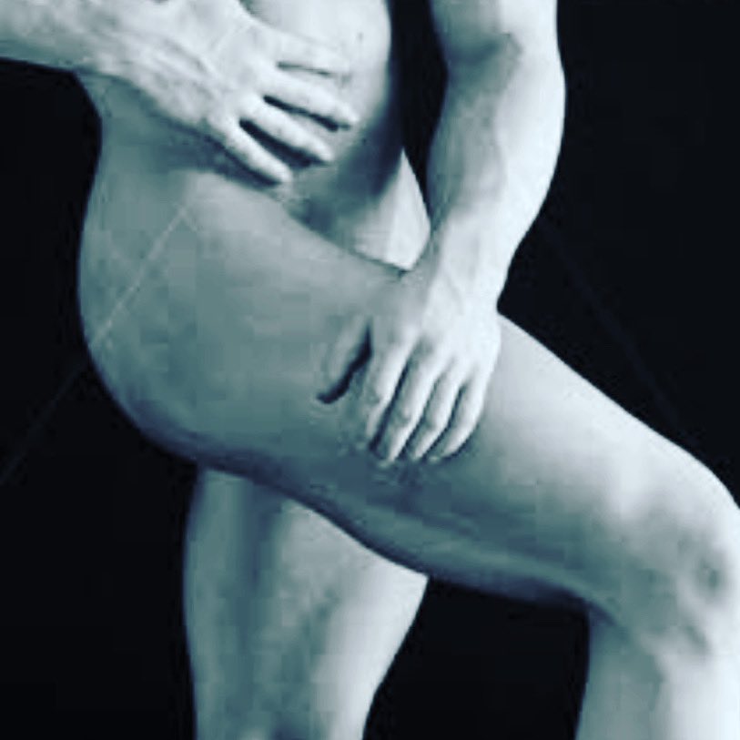 A_Happy_Ship's tweet photo. I love the outfit 

#hunk #sexyhunk #hothunk #sexymen #hotmen #hotmale #sexymales #malemodel #strongman #malefitness #gay #гей #mrright #followｍe #malebeauty #мужскоетело  #красавчик #красавчики😍  #красавчики #мускулистый #maleunderwear #malebody #muscly #hombresguapos https://t.co/rgzFSKCqhw