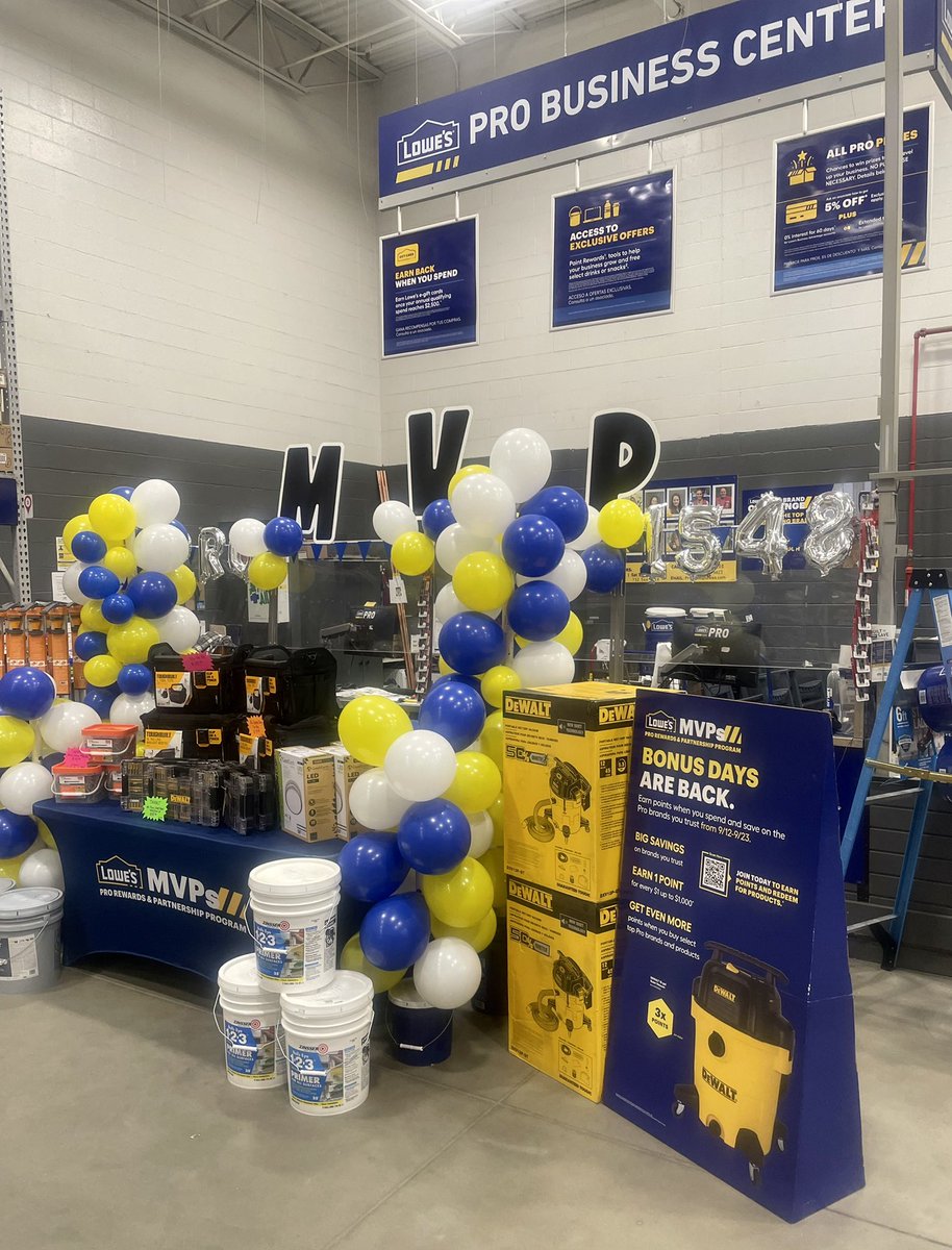 Debra Skandalos tweet media