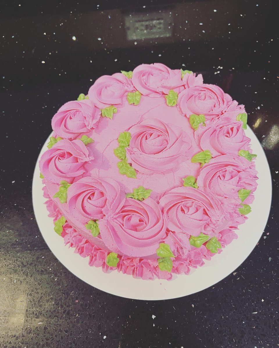 cakes_creation's tweet photo. https://t.co/Uo2cJyxU9g