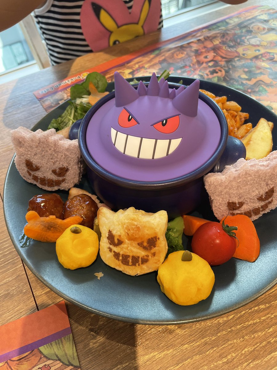 #ポケモンカフェのゲンガー大発生