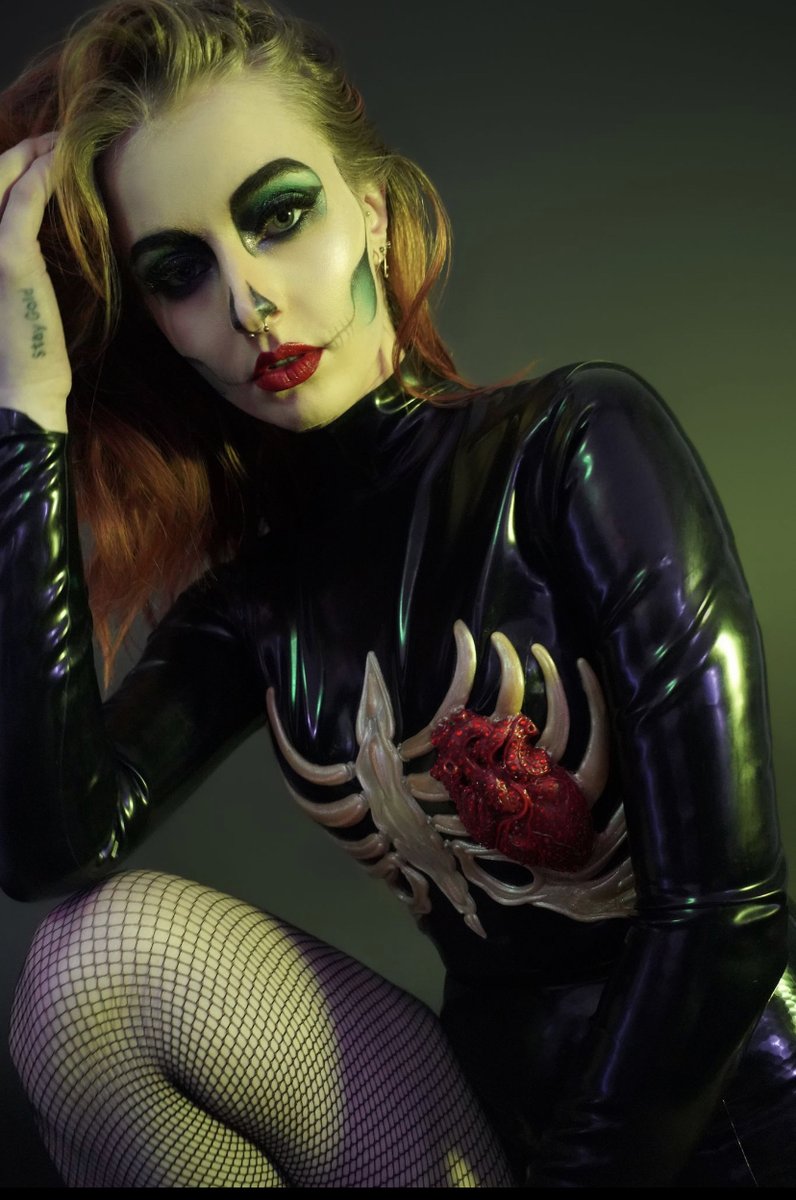 The ‘Queen of Hearts Bodysuit’ in all its glory