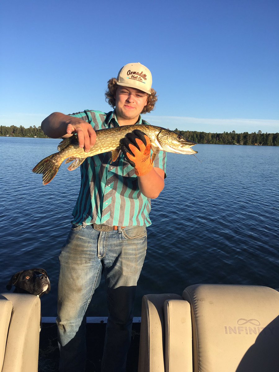 SLipscy's tweet photo. Slaying fish and listening to @DoingThisPod. Great episode from #STS22. @woodsdana @mr_reierson @KateMolde4 https://t.co/Gscl3oj4Ph