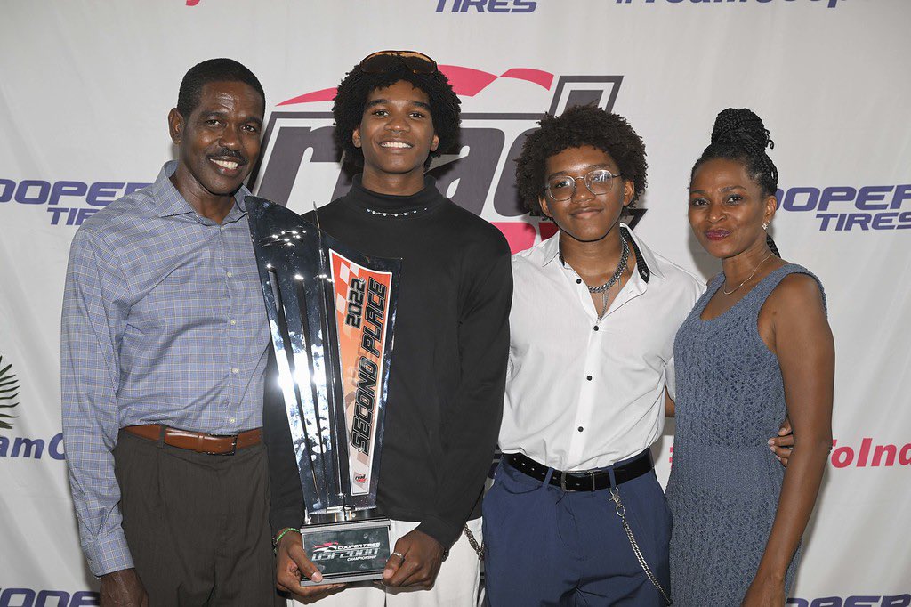 MylesRoweOnline's tweet photo. Completed the USF2000 Championship this year resulting in 2nd place. Was very fun and I am super grateful for the privilege to complete the championship and race against the best in the nation. Big thanks to my family for their incredible support and guidance. Love to all! https://t.co/cEi2AShDtw